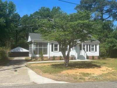 431 Hawthorne Ave