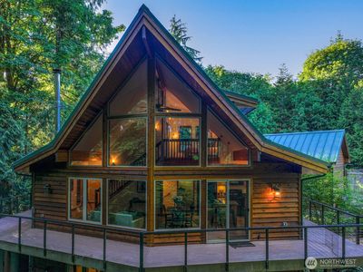 10860 Warren Road NW