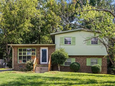 4211 Whippoorwill Dr