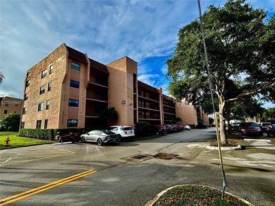 10451 Sunrise Lakes Blvd APT 205