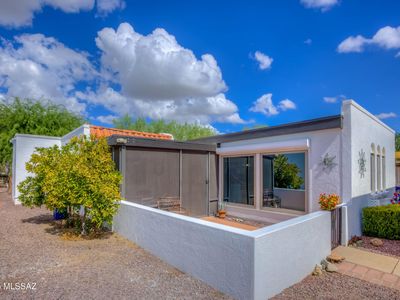 401 N Calle Del Diablo