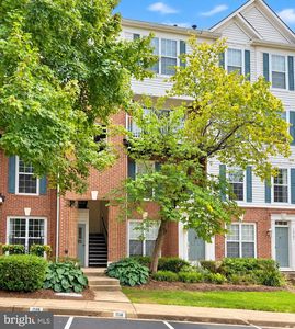 Property at 12779 Fair Crest Ct APT 101, Fairfax, VA