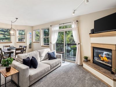 720 Lakepoint Drive UNIT B1