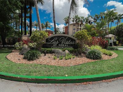 8245 Lake Dr APT 405