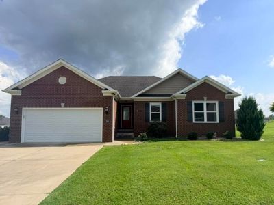 201 Claiborne Cir