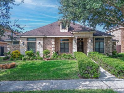 3500 Santa Erica St