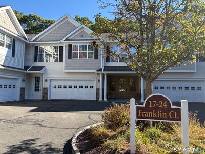 22 Franklin Court #22