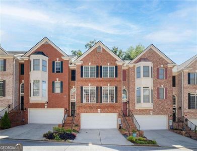 2144 Briarwood Blf NE