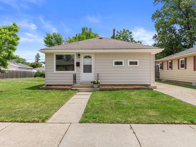 1329 Indiana STREET