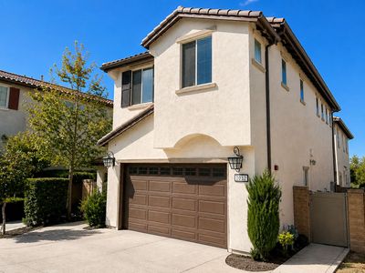 1032 Anchor Ct