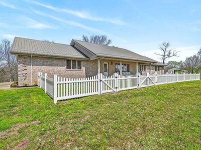 775 E 505th Road