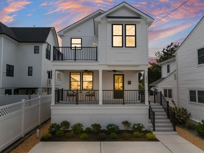 202 N Fredericksburg Ave