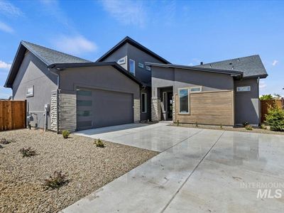 11126 S Corballis Ln