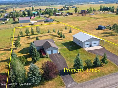 102 Buckskin Way