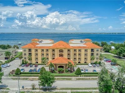 2351 Lakeview Dr Unit 103