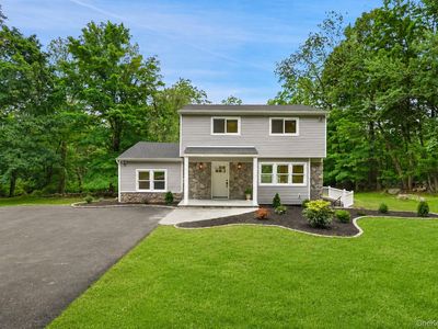 276 Agor Lane