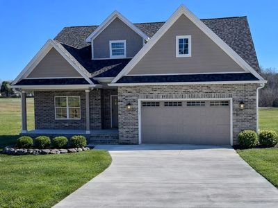 8184 Aedc Rd