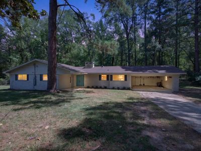 811 Daleen Rd