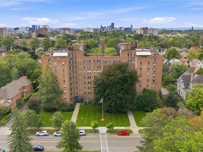 731 W Ferry St #3I