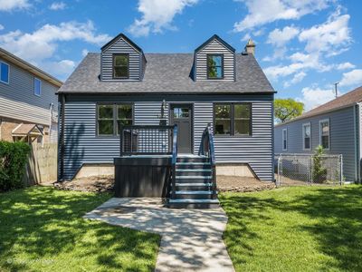3836 W 110th Pl