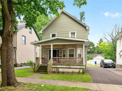 619 Sawyer St