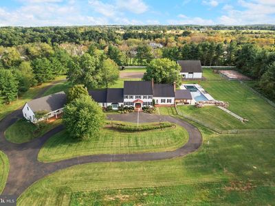 360 Woodhill Rd