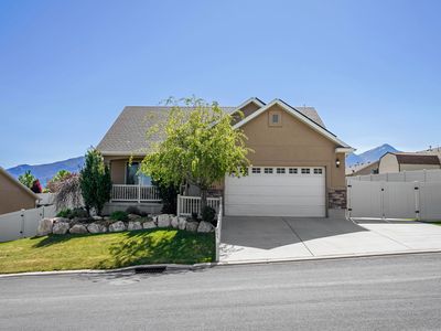 Property at 651 River Rock Dr, Santaquin, UT