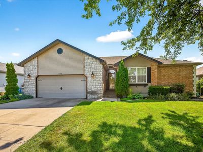 5342 S Tanager Avenue