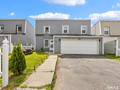 17 Inverness Lane