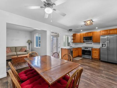 9401 Carlton Oaks Dr Unit E