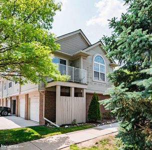 43433 Claremont Dr E