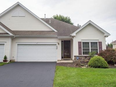 71 Moor Dr