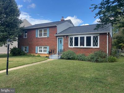 6 Tenbury Rd