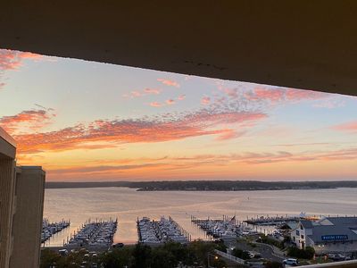 1000 River Rd APT 9B