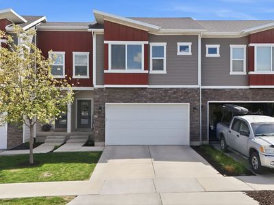 4258 E Cotton Dr