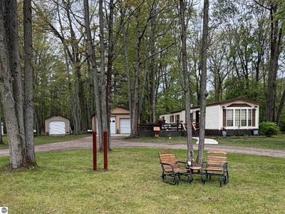 2245 Edgewood Dr