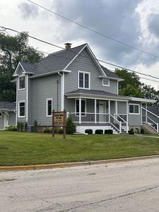 324 Maple St