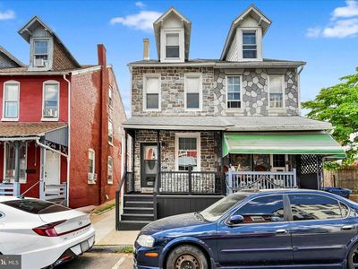 744 Pear St