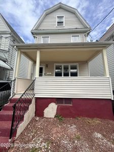 266 Poplar St