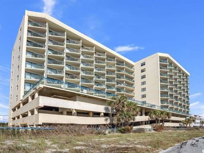 2500 N Ocean Blvd. #607