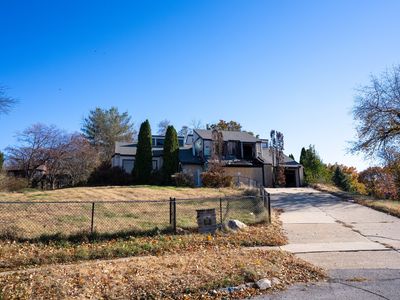 Property at 3515 SW 27th St, Des Moines, IA