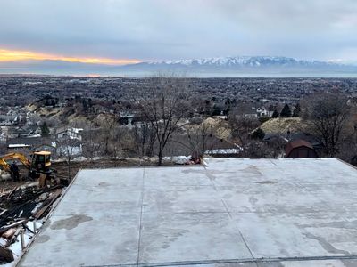 4537 Mile High Dr