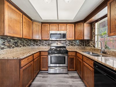 109 Ridgeway Cir