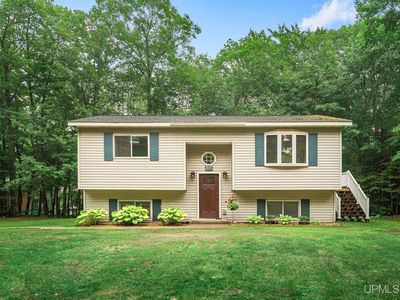 140 Brebner Rd E
