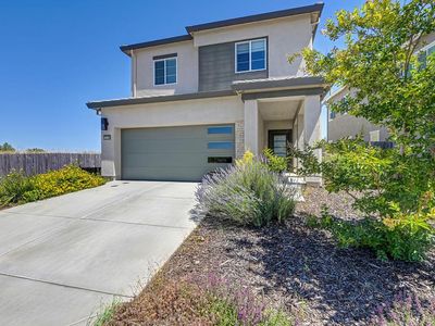 12135 Alamosa Dr