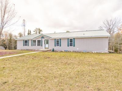W7642 Sinkler Ln