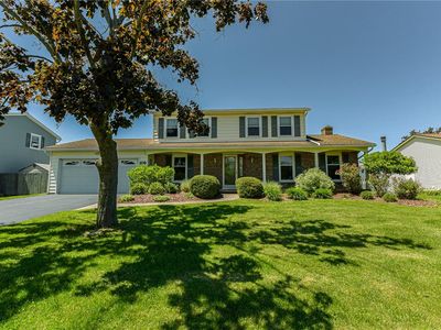 109 Seafarers Ln