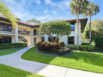 271 SW South River Dr APT 102