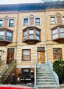 314 W 138th St