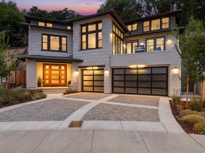 22 Oak Knoll Court
